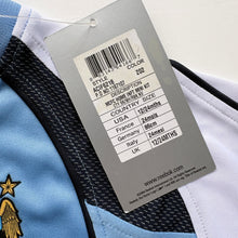 Load image into Gallery viewer, 2006/07 Manchester City kit (Age 1/2)