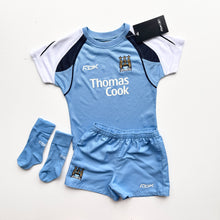 Load image into Gallery viewer, 2006/07 Manchester City kit (Age 1/2)