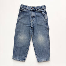Load image into Gallery viewer, Carpenter jeans (Age 5)
