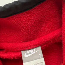 Load image into Gallery viewer, 00s Nike fleece (Age 7)
