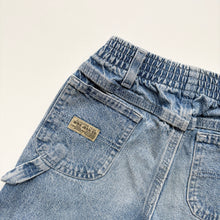 Load image into Gallery viewer, 90s Wrangler carpenter shorts (Age 7)
