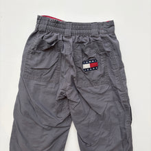 Load image into Gallery viewer, 90s Tommy Hilfiger cargos (Age 4)
