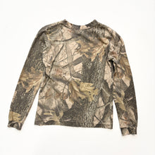Load image into Gallery viewer, Camo long sleeve t-shirt (Age 8)
