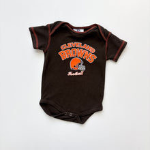 Load image into Gallery viewer, NFL Cleveland Browns t-shirt (Age 1)
