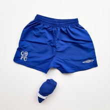 Load image into Gallery viewer, 2001/02 Chelsea kit (Age 3/4)
