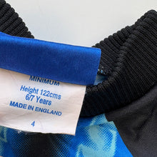 Load image into Gallery viewer, Rare 1996 England Goalkeeper shirt (Age 6/7)
