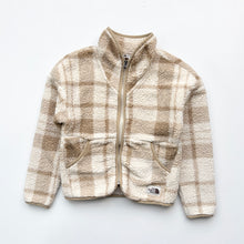 Load image into Gallery viewer, The North Face fleece (Age 7/8)
