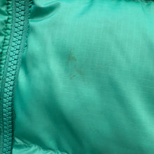 Load image into Gallery viewer, The North Face reversible coat (Age 4)
