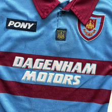 Load image into Gallery viewer, 1995/97 Westham jersey (Age 3/4)
