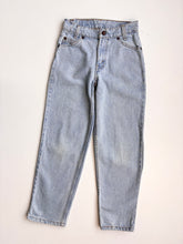 Load image into Gallery viewer, 90s Levi’s 550 jeans (Age 9)

