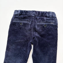 Load image into Gallery viewer, Ralph Lauren corduroy trousers (Age 4)
