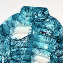 Load image into Gallery viewer, Patagonia puffa coat (Age 10)
