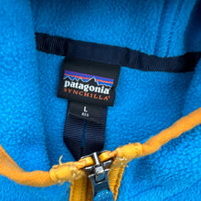 Load image into Gallery viewer, Patagonia fleece (Age 12)
