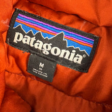 Load image into Gallery viewer, Patagonia puffa coat (Age 10)
