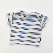 Load image into Gallery viewer, 00s Umbro t-shirt (Age 12/18m)
