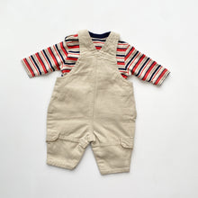 Load image into Gallery viewer, 90s Adams dungarees (Age 3m)
