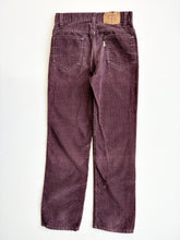 Load image into Gallery viewer, 90s Levi’s corduroy trousers (Age 12)
