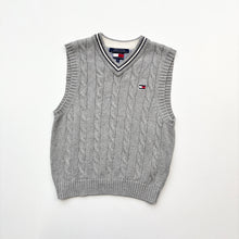 Load image into Gallery viewer, Tommy Hilfiger sweater vest (Age 7)
