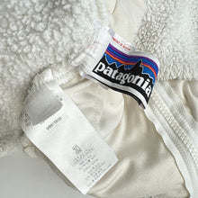 Load image into Gallery viewer, Patagonia fleece (Age 10)
