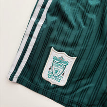 Load image into Gallery viewer, 1995/96 Liverpool ‘Robbie Fowler’ kit (Age 8/10)
