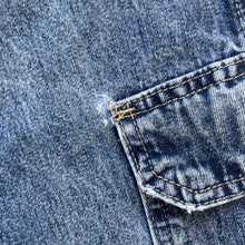 Load image into Gallery viewer, Wrangler denim shorts (Age 10)
