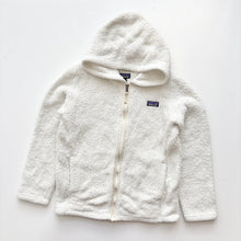 Load image into Gallery viewer, Patagonia sherpa fleece (Age 12)
