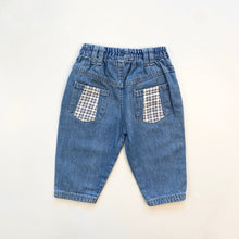 Load image into Gallery viewer, 90s jeans (Age 6/12m)
