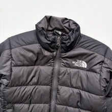 Load image into Gallery viewer, The North Face puffa coat (Age 7/8)

