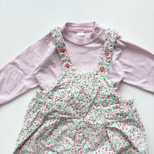 Load image into Gallery viewer, 90s Floral dungarees (Age 6/12m)
