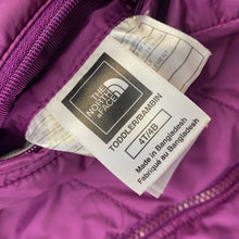 Load image into Gallery viewer, The North Face reversible coat (Age 4)
