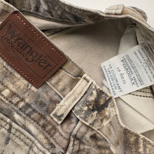 Load image into Gallery viewer, 90s Wrangler jeans (Age 10)
