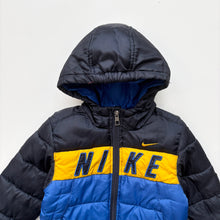 Load image into Gallery viewer, 00s Nike jacket (Age 2)
