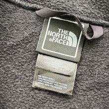 Load image into Gallery viewer, The North Face fleece (Age 5)
