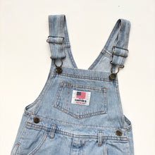 Load image into Gallery viewer, 90s Carters dungaree shortalls (Age 4)
