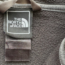 Load image into Gallery viewer, The North Face fleece (Age 7/8)
