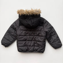 Load image into Gallery viewer, OshKosh coat (Age 4)
