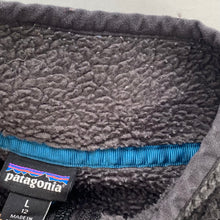 Load image into Gallery viewer, Patagonia Fleece (Age 12)
