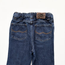 Load image into Gallery viewer, Wrangler jeans (Age 5)

