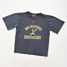 Load image into Gallery viewer, MLB Milwaukee Brewers t-shirt (Age 6)
