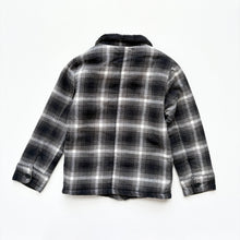 Load image into Gallery viewer, OshKosh flannel jacket (Age 6)
