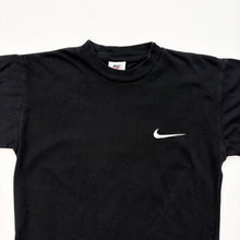 Load image into Gallery viewer, Nike t-shirt (Age 7/8)
