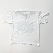 Load image into Gallery viewer, Finding Nemo t-shirt (Age 6/7)
