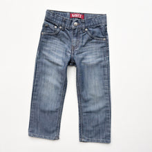 Load image into Gallery viewer, Levi’s 514 jeans (Age 4)
