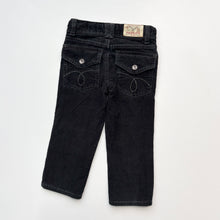Load image into Gallery viewer, OshKosh corduroy trousers (Age 3)
