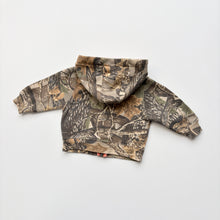 Load image into Gallery viewer, Camo hoodie (Age 6m)
