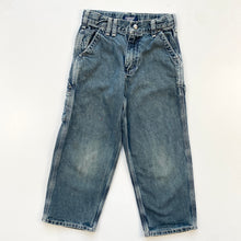 Load image into Gallery viewer, OshKosh carpenter jeans (Age 7)
