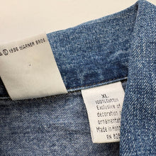 Load image into Gallery viewer, 90s Looney Tunes denim jacket (Age 12/14)
