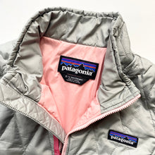 Load image into Gallery viewer, Patagonia quilted coat (Age 7/8)
