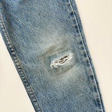Load image into Gallery viewer, 90s Levi’s 550 jeans (Age 5)
