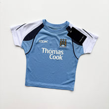 Load image into Gallery viewer, 2006/07 Manchester City kit (Age 1/2)
